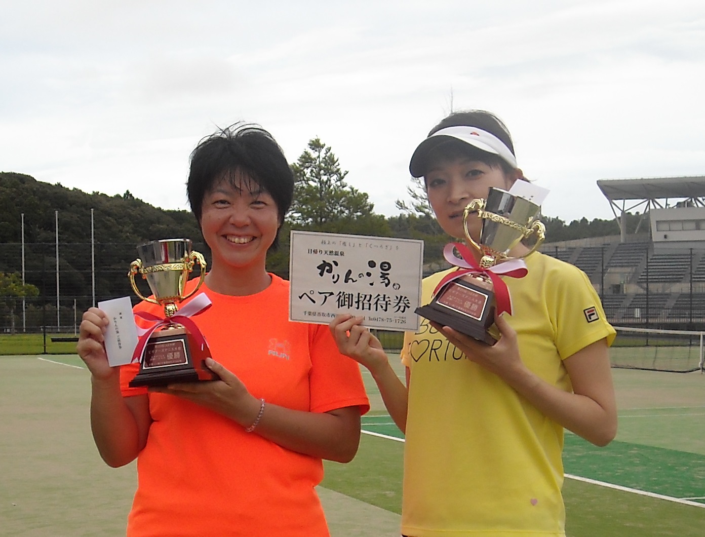 順優勝した水出(千葉市）・山田（木更津）ペア