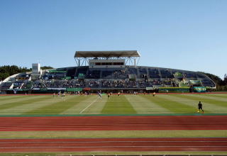 東総運動場（陸上競技場）