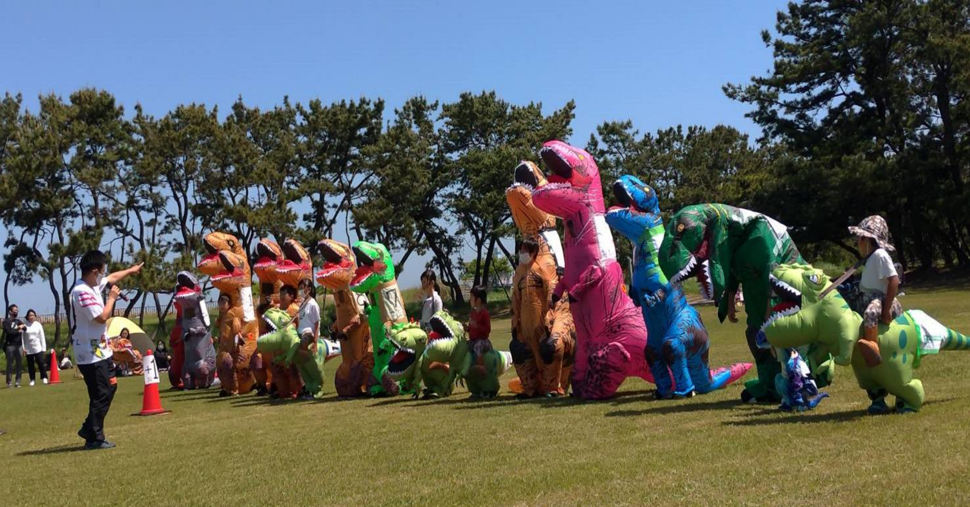 ティラノサウルスレースの様子